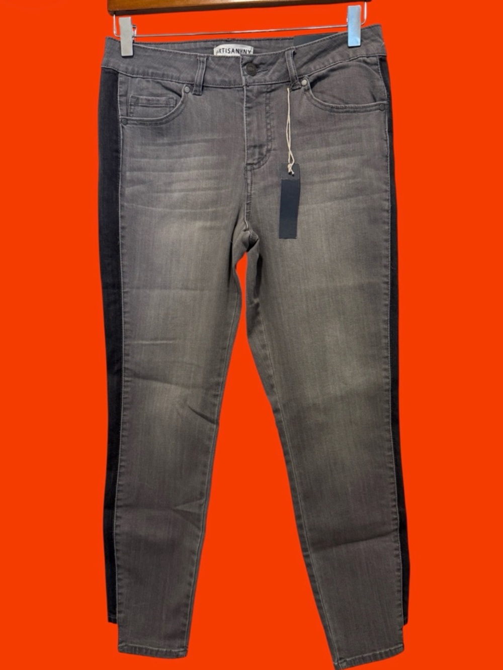 Pants Artisan NY Gray Skinny Jeans with Black Side Stripe Size 8 Stretch NWT.
